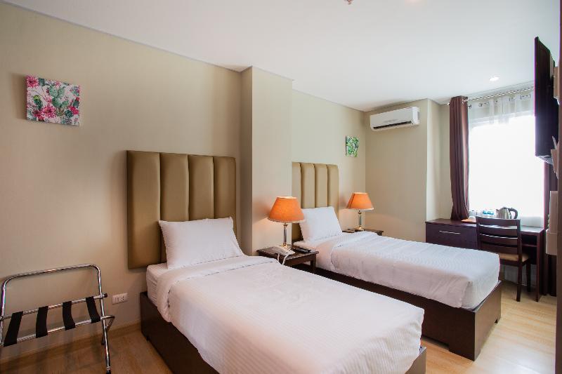 Asrodel Hotel Redpartner Davao Exterior photo